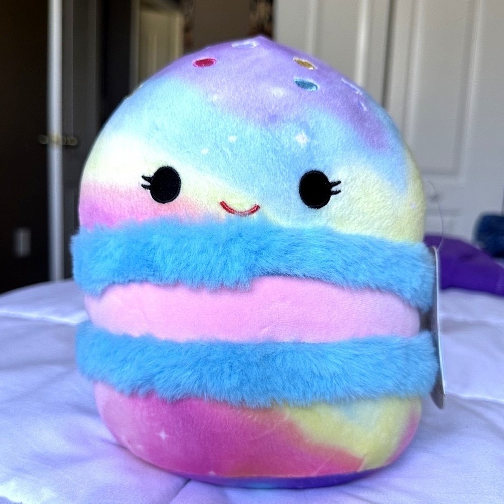 NEW w Tags SQUISHMALLOWS Official Kellytoy Plush Toy 8" Amandine The Macaroon